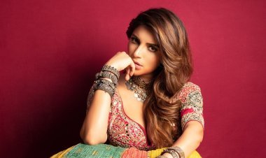 अपने पारंपरिक फैशन गेम से दिलों पर राज करती है शमा सिकंदर