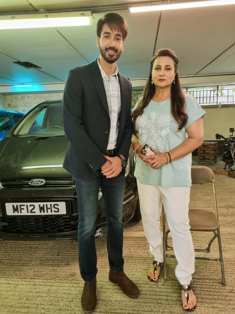 अलैंगिकता पर बेस्ड फ़िल्म "सुपर वुमन" में रोहित राज मीरा चोपड़ा, पूनम ढिल्लों के साथ आएंगे नज़र