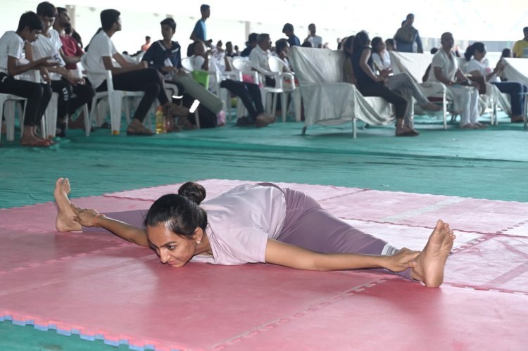 एमपी योग प्रतियोगिता में अनुकरणीय प्रदर्शन के लिए आरती पटेल को विशेष  सम्मान