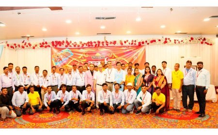 'दिगंबर चाय कंपनी ने 50 साल पूरे किए, नया चाय लॉन्च करते हुए मनाई सफलता'