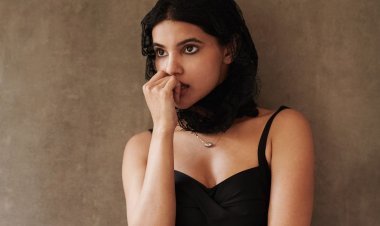 Richa Sinha Becomes the Perfect Muse for Famous Photographer farrokh chothia