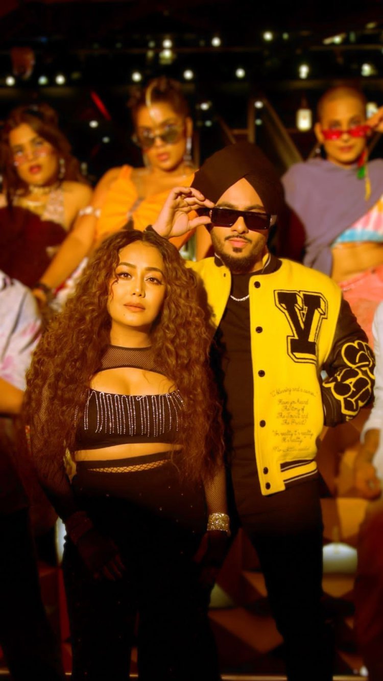 संगीत की रानी नेहा कक्कड़ के साथ एक ब्लॉकबस्टर गाने "मस्ला" से म्यूजिक सेंसेशन सिंहस्टा की वापसी: गाना आज होगा रिलिज