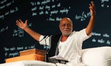 कैम्ब्रिज में राम कथा कार्यक्रम में मोरारी बापू ने किया गौरव के साथ हिंदू पहचान अपनाने का आह्वान