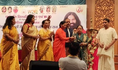 महिला पतंजलि योग समिति मुंबई द्वारा आयोजित महिला सशक्तिकरण महासम्मेलन संपन्न