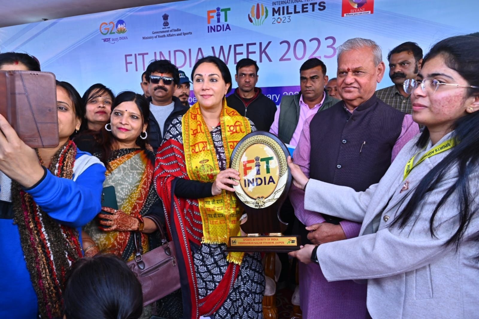 DY CM DIYA KUMARI CALLS UPON EVERYONE TO ADOPT A FIT LIFESTYLE